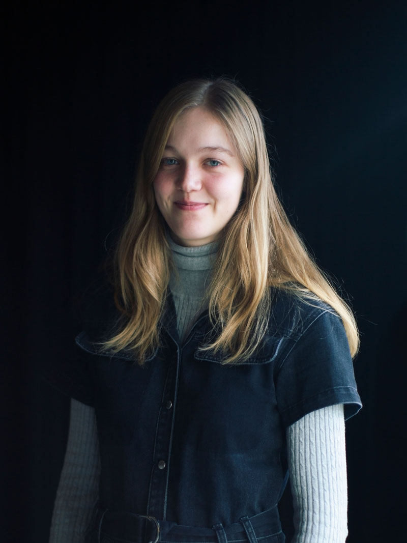Anne-web